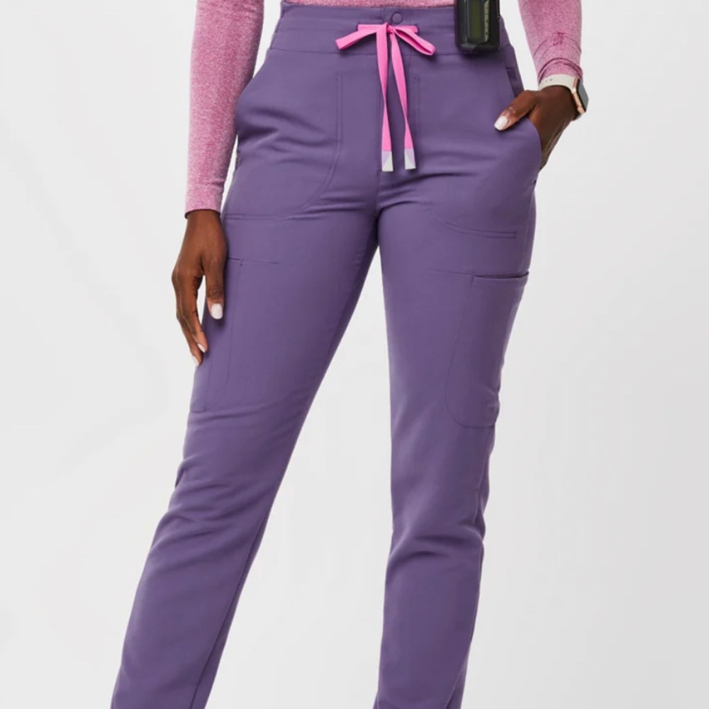 Figs Amethyst Scrub Top and Bottom